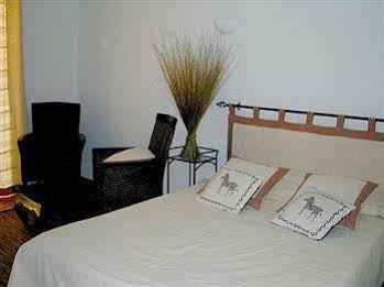 Hotel Les Filaos à Saint-Gilles Les Bains Extérieur photo