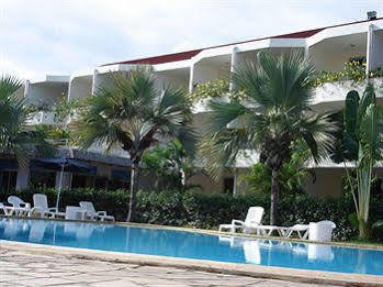 Hotel Les Filaos à Saint-Gilles Les Bains Extérieur photo